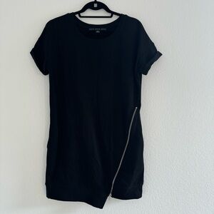 HYFVE Tshirt dress with zipper feature